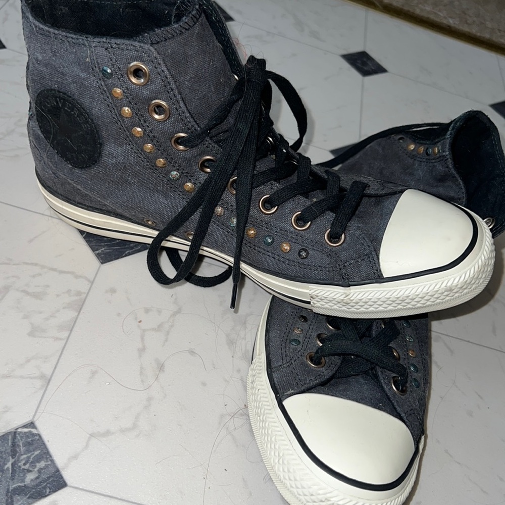 NEW NO BOX 10 Limited edition vintage studded CONVERSE in grey gray FREE PEOPLE